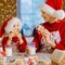 200 PCS Christmas Snowflake Cellophane Cookie Bags – 5.5x5.5 Inch Self-Adhesive Clear Treat Bags for Cookies, Candy, Bakery Goods, Party Favors & Holiday Gift Packaging